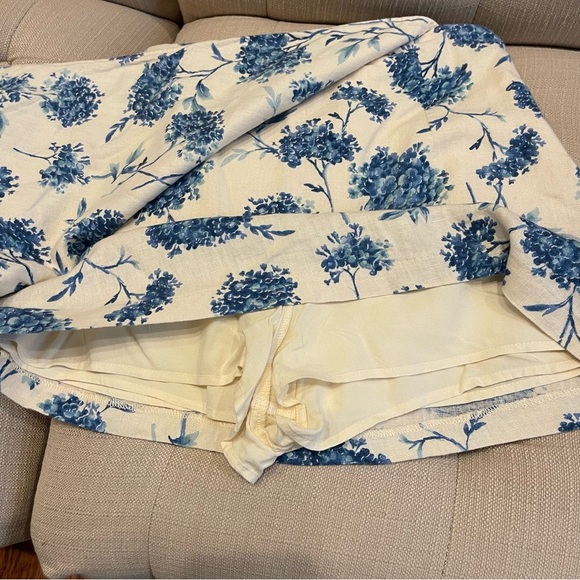 Abercrombie & Fitch Skort Small Scarlett Linen-Blend Wrap Blue floral print NWT - Picture 6 of 10